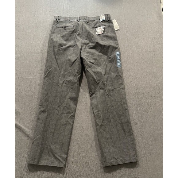 Dockers Pants Mens 36x32 Gray NWT Window Pane Check Signature Khaki Straight Fit - Picture 2 of 8